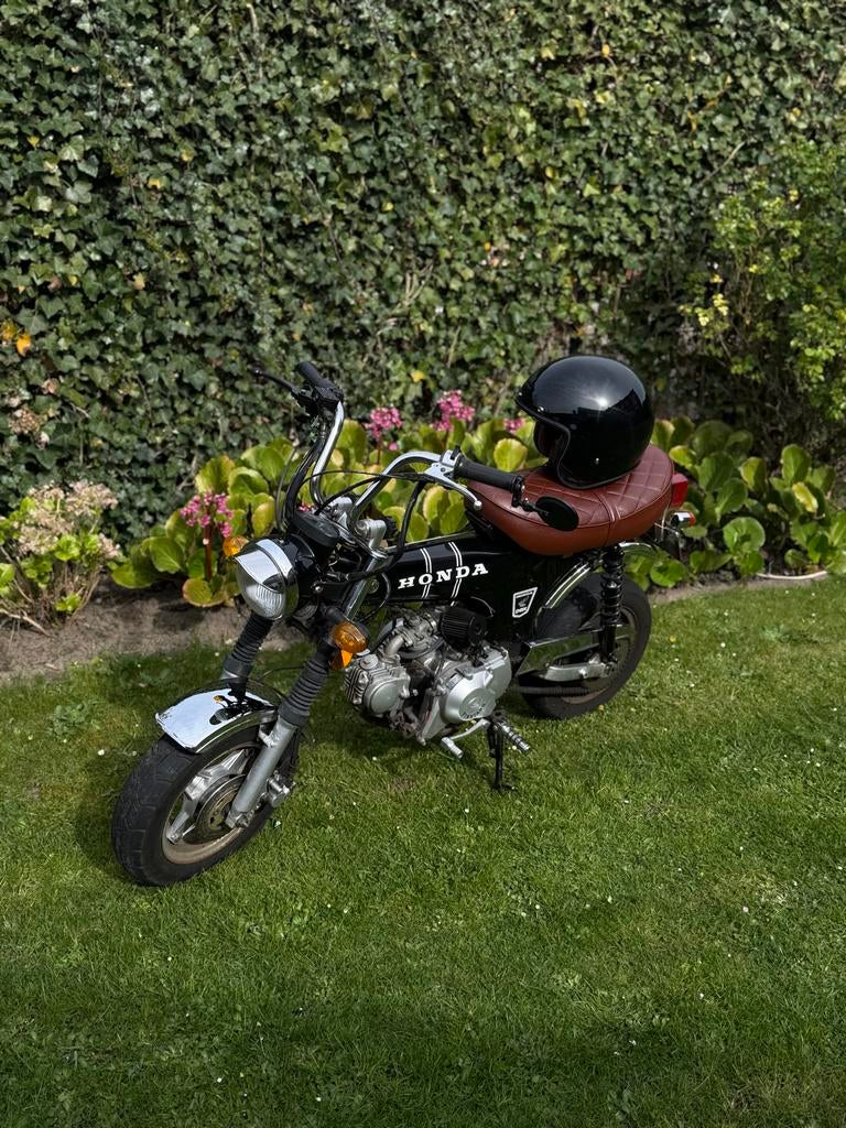 Te koop: Honda Dax (Skyteam) in topstaat!, Sportuitlaat, Particulier, Overig, 11 kW of minder