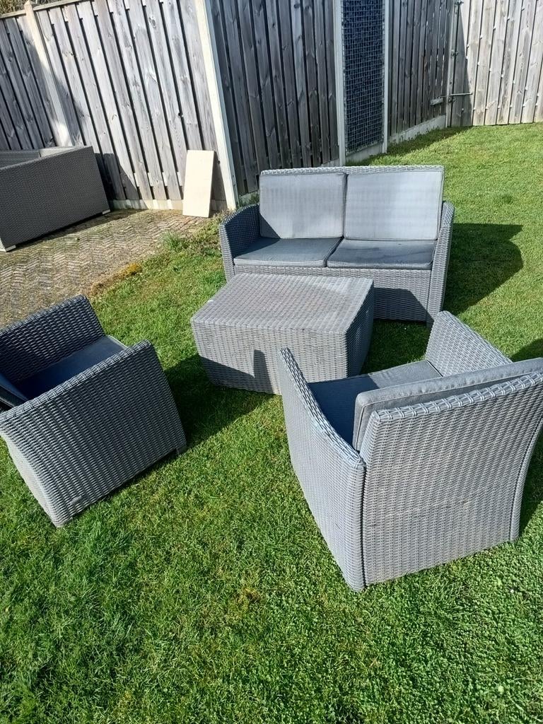 Leuke tuinset, Ophalen
