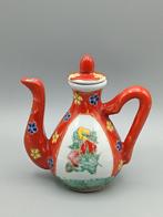 Chinees Porseleinen Wijnkannetje Theepotje 13,5cmh, Antiek en Kunst, Ophalen of Verzenden