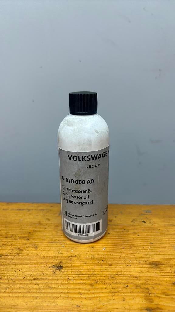 Volkswagen Audi supercharger compressor olie G 070 000 A0, Ophalen