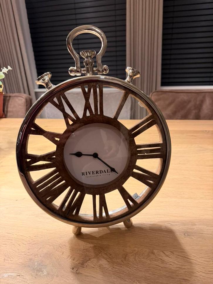 Riverdale tafelklok Luton, Huis en Inrichting, Woonaccessoires | Klokken, Zo goed als nieuw, Staande klok, Ophalen of Verzenden