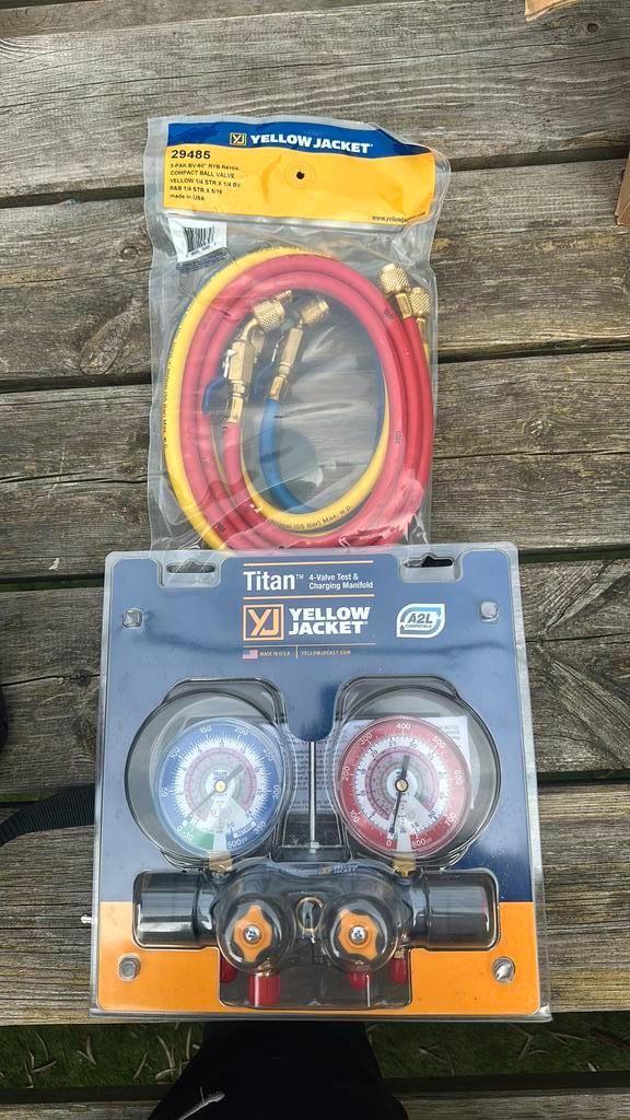 Yellow Jacket Titan Manifold – R410A & R32, Auto-onderdelen, Airco en Verwarming, Ophalen of Verzenden