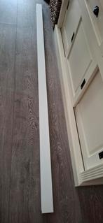 3 witte plinten, Ophalen, Nieuw, Mdf, 200 tot 250 cm