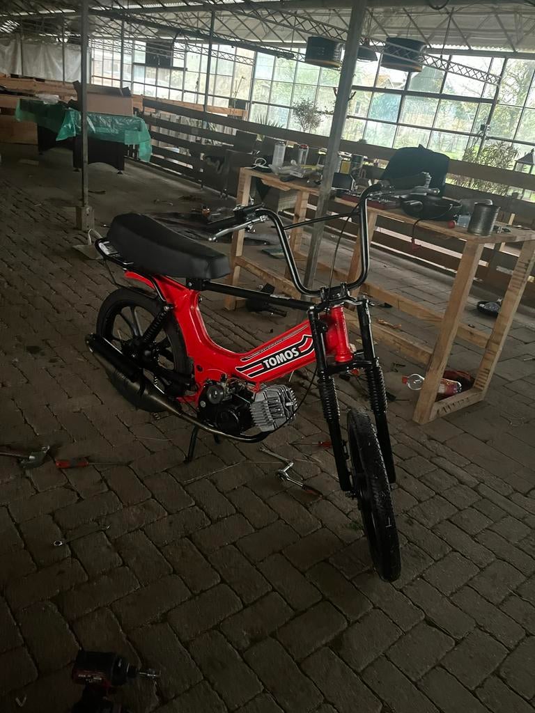 Tekoop tomos a35 65cc, Ophalen, 65 cc, Zo goed als nieuw, 2 versnellingen