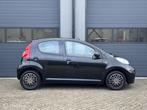 Peugeot 107 1.0-12V XS Uitvoering / 5Drs _ NL Auto, Auto's, Peugeot, Voorwielaandrijving, 4 stoelen, Origineel Nederlands, Bedrijf