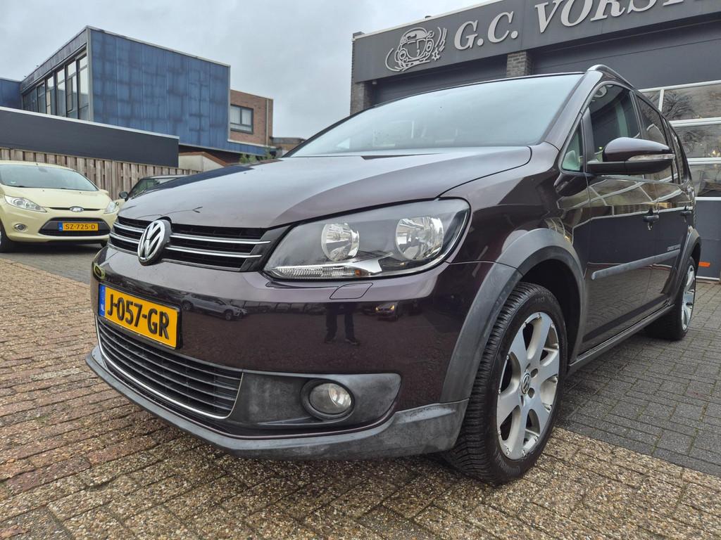 Volkswagen Touran 1.4 TSI Cross, Voorwielaandrijving, Euro 5, Gebruikt, 14 km/l
