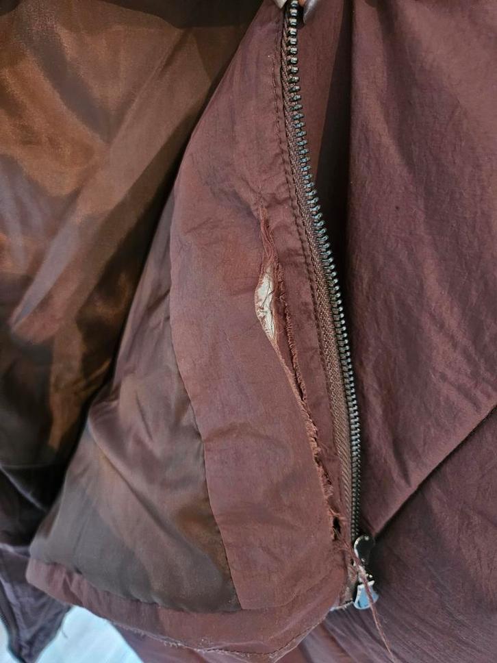 Lange bruine winterjas met capuchon, Kleding | Dames, Jassen | Winter, Gedragen, Maat 36 (S), Bruin, Ophalen of Verzenden