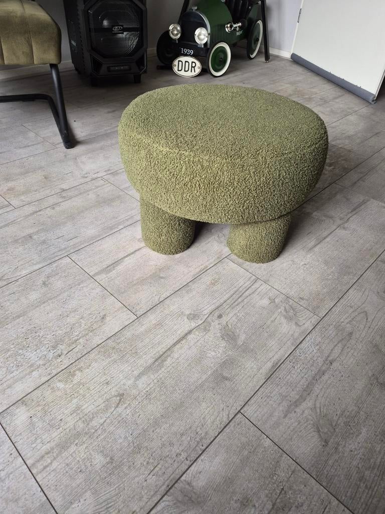 Poef voetenbank teddy dodo groen japandi xenos €40, Ophalen, Minder dan 50 cm, Rond, Minder dan 50 cm