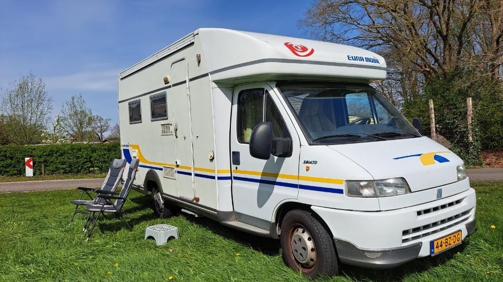 te koop: ruime 4 pers. camper Fiat 2.8 idTD  1999 144.000 km, Caravans en Kamperen, Campers, Chemisch toilet, Standaard zit, Reservewiel
