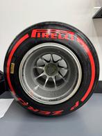 F1 Max Verstappen Wiel - Pirelli Band 2021 RB16B, Ophalen of Verzenden, Gebruikt