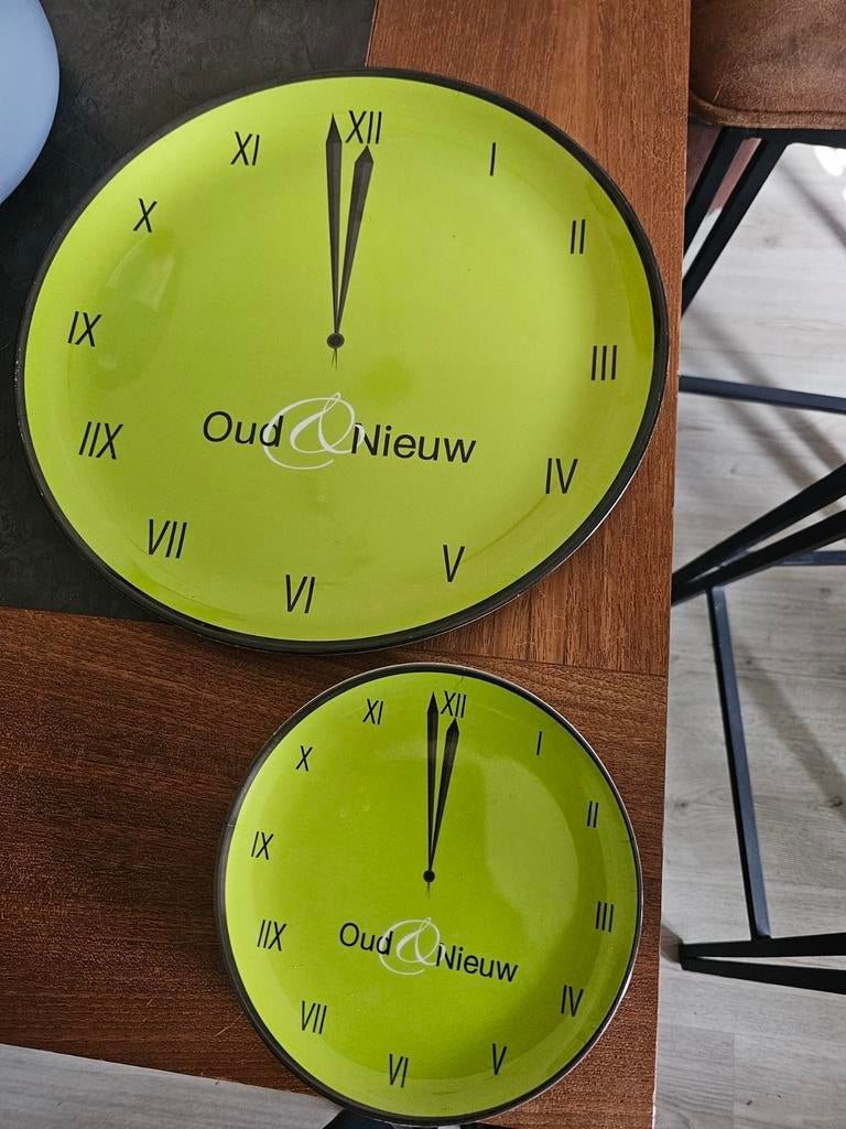 Servies Oud & Nieuw melanine, Ophalen of Verzenden, Gebruikt, Overige typen