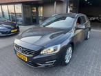 Volvo V60 2.4 D6 AWD Plug-In Hybrid XENON SCHUIFDAK LEDER AC, Auto's, Volvo, Automaat, Vierwielaandrijving, 11 kWh, Euro 5