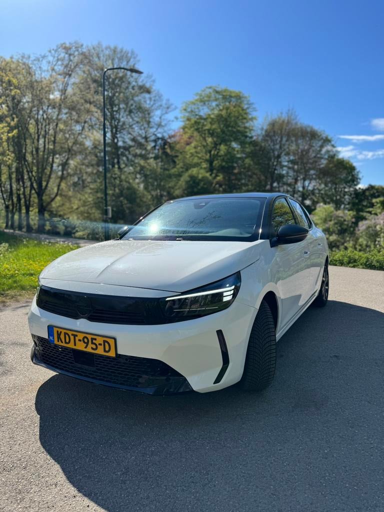 Opel Corsa 1.2 Start/stop GS line Facelift., Auto's, Voorwielaandrijving, 74 pk, Zwart, 1199 cc