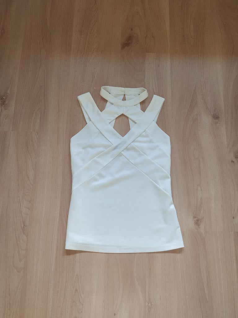 maat S prachtig ecru topje merk met leuke hals In Vogue, In Vogue, Overige kleuren, Verzenden, Zo goed als nieuw