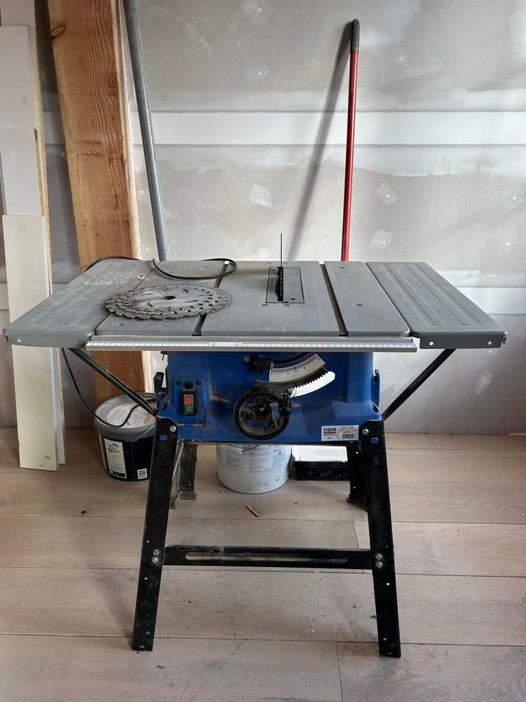 HBM cirkelzaagtafel, Doe-het-zelf en Verbouw, Gereedschap | Zaagmachines, Ophalen, Cirkelzaag, 70 mm of meer, Zo goed als nieuw