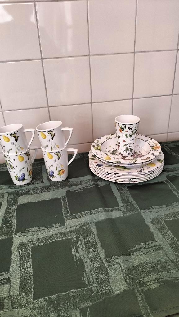 Janneke Brinkman Melamine servies delen ., Huis en Inrichting, Keuken | Servies, Nieuw, Overige stijlen, Overige materialen, Ophalen of Verzenden