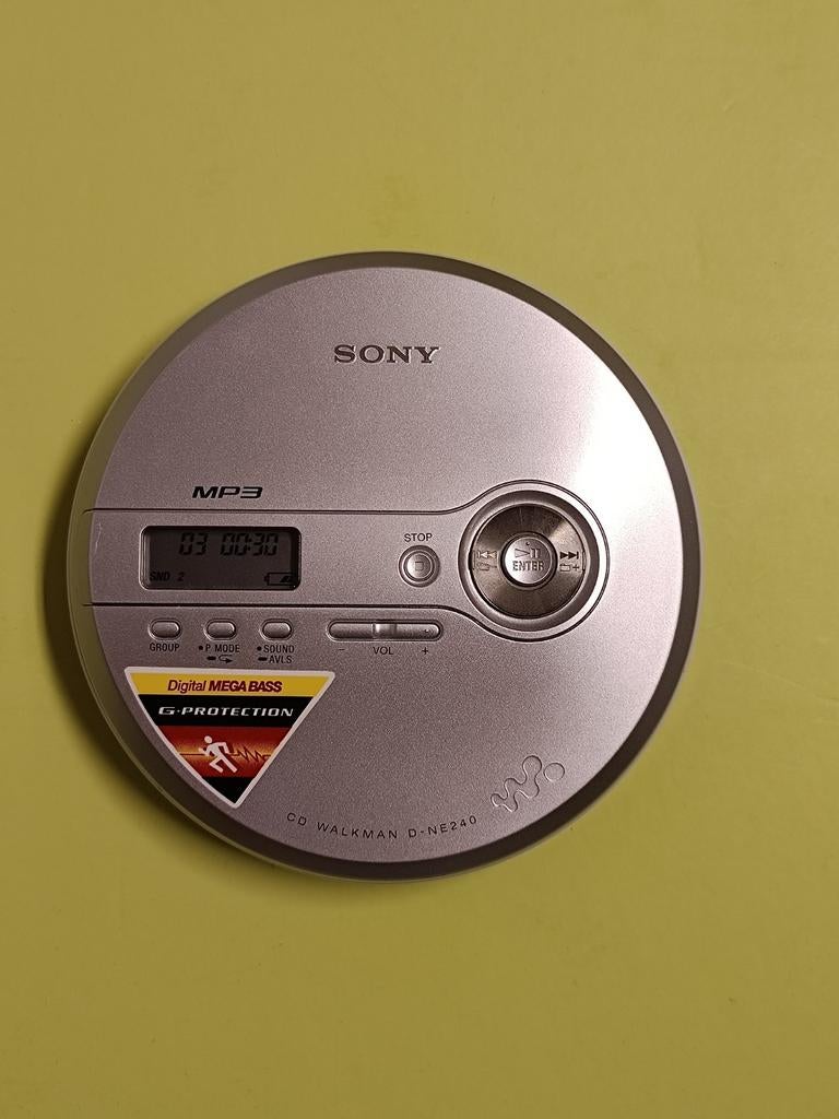 Sony CD Walkman D-NE240, Audio, Tv en Foto, Walkmans, Discmans en Minidiscspelers, Ophalen of Verzenden, Walkman