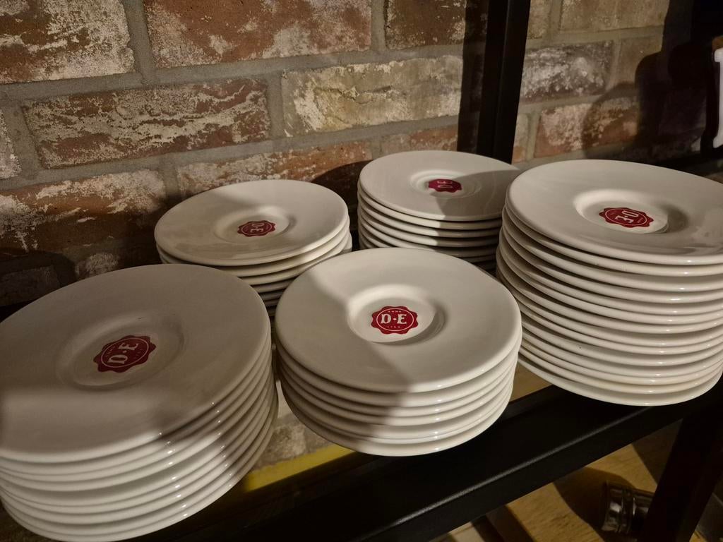 49x Douwe Egberts cappuccino schotels, Antiek en Kunst, Ophalen