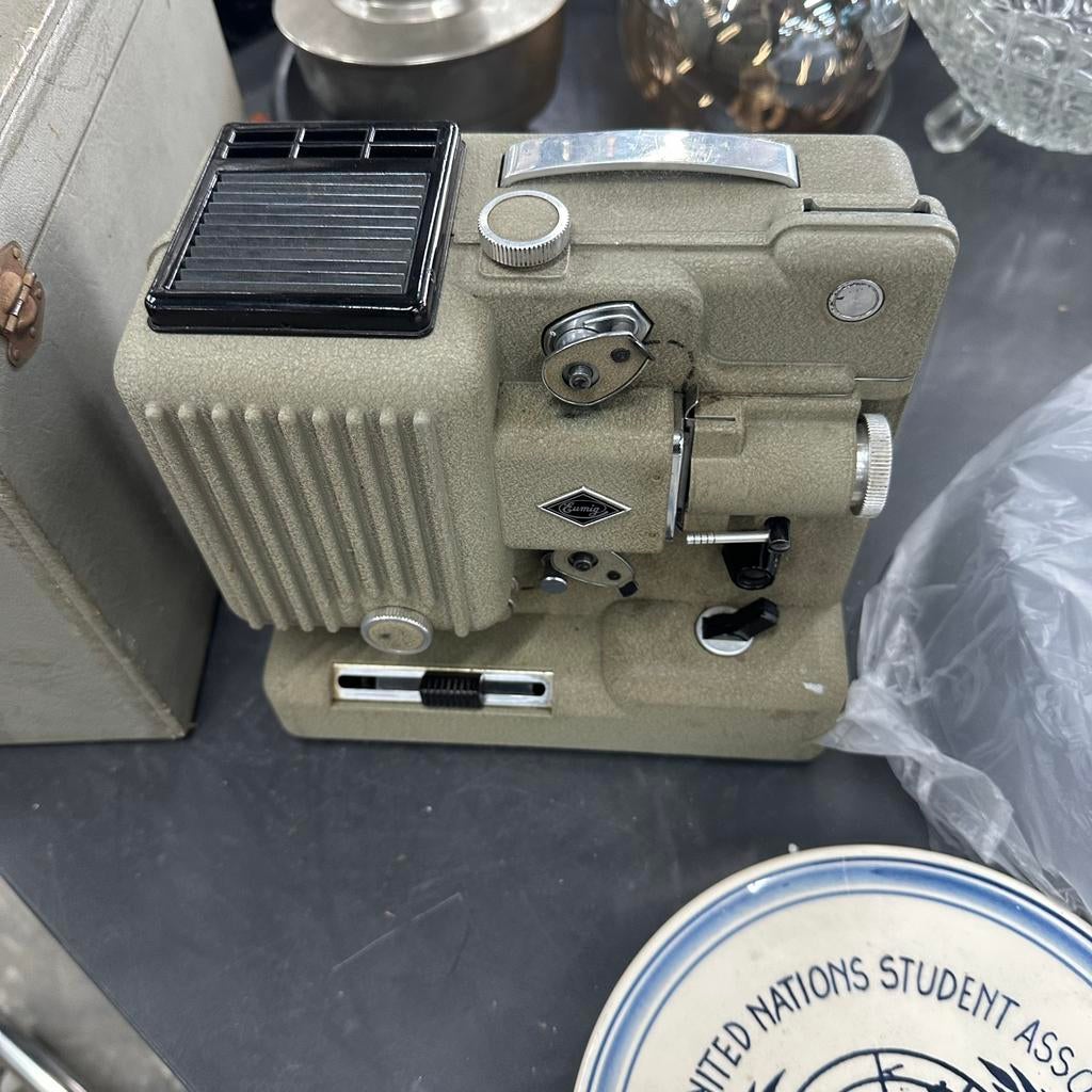 Klasieke 8mm Eumig filcamera, Ophalen of Verzenden, 1960 tot 1980, Projector