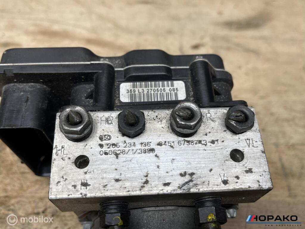 ABS pomp BMW 5 serie E60 E61 | 3451676970701, Auto-onderdelen, Remmen en Aandrijving, Gebruikt, Einsteinlaan 5 rijswijk, Bmw, Ophalen of Verzenden