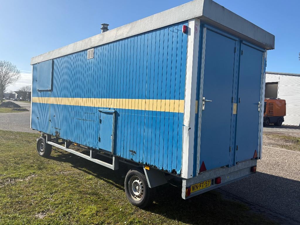 Te koop grote snelverkeer schaftwagen, schamelwagen, 6x2m!, Doe-het-zelf en Verbouw, Bouwketen en Schaftketen, Ophalen, Gebruikt