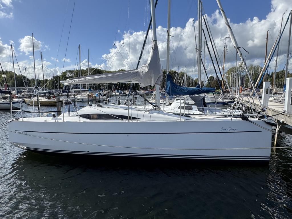 Viko S26 kajuit zeiljacht met ophaalbare kiel 8 meter, Info@wehmeyer.nl, IJsselmeerweg 6 Naarden, Viko Yachts, Nieuw