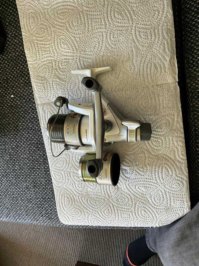 Shimano Stradic 4000 GTM. Nieuwstaat!, Ophalen of Verzenden, Zo goed als nieuw, Molen
