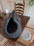 Poezen of honden mandje met kussentje, Ophalen