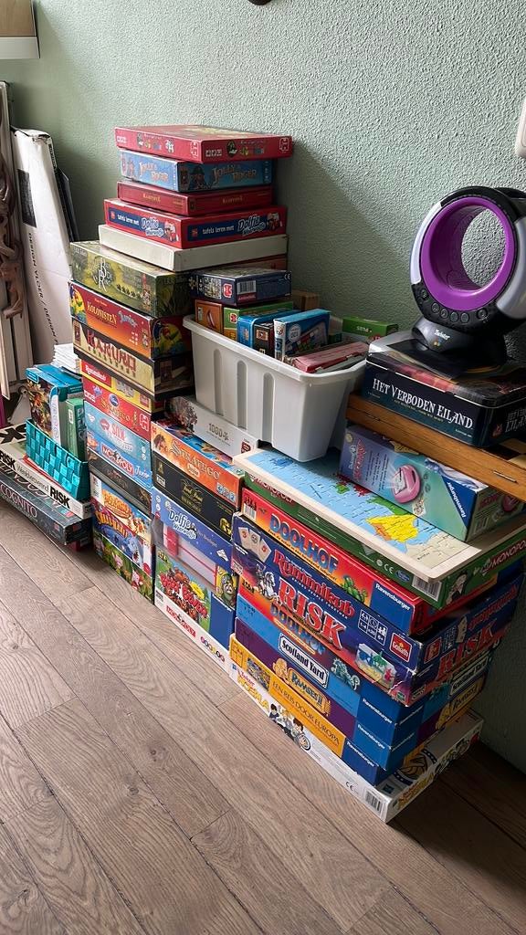 Heel veel spellen risk rummikub veel, Hobby en Vrije tijd, Gezelschapsspellen | Bordspellen, Ophalen, Zo goed als nieuw
