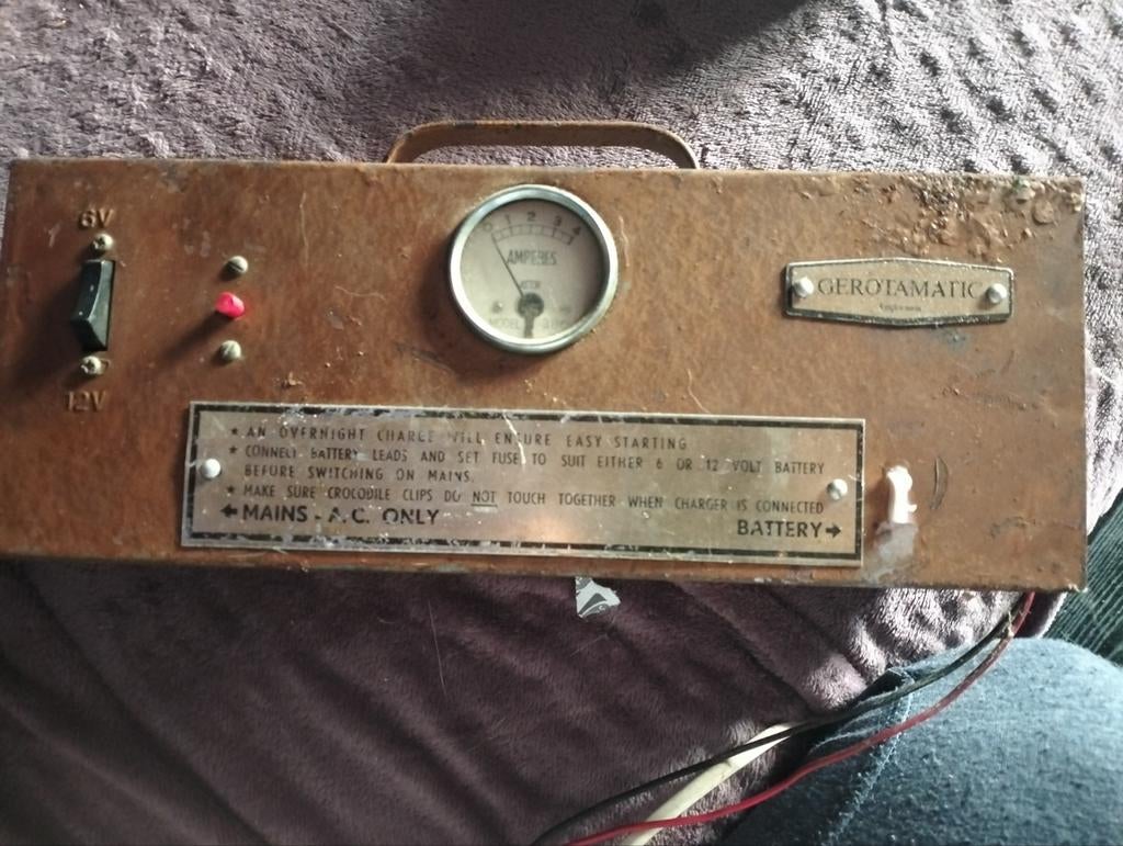 Antieke Gerotamatic Acculader - 6V/12V, Ophalen of Verzenden