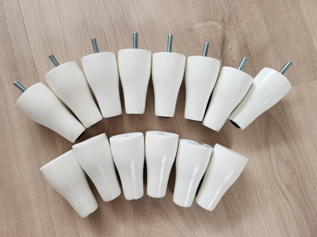 Poten meubels IKEA KABBARP wit (14 stuks) – 10 cm, Ophalen of Verzenden, Wit, Handen en Nagels