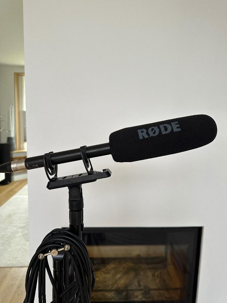 Rode NTE 4+ richtmicrofoon en statief, Ophalen of Verzenden, Zo goed als nieuw, Studiomicrofoon