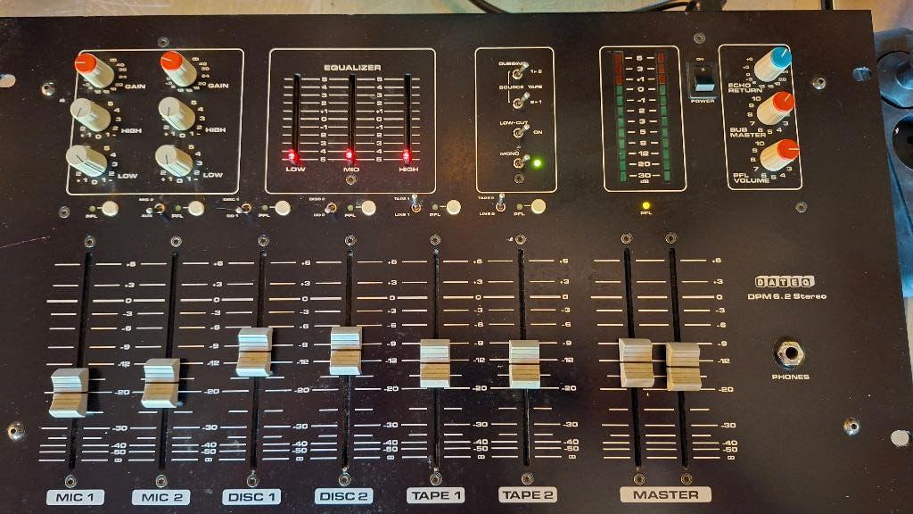 Dateq DPM 6.2 stereo, Ophalen, Gebruikt, 5 tot 10 kanalen