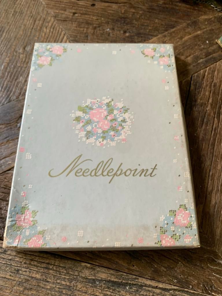 Antieke Needlepoint 1940 Originals Stockings - Nieuw in doos, Kleding | Dames, Leggings, Maillots en Panty's, Bruin, T, Nieuw