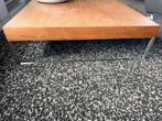 Moderne houten salontafel met RVS onderstel 100x100cm, Huis en Inrichting, Tafels | Salontafels, Gebruikt, Vierkant, Modern, Minder dan 50 cm