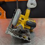 DeWalt DWE576 cirkelzaag Inc koffer, Dewalt, Zo goed als nieuw, Support@dewalt.com, 701 E. Joppa Road
Towson, MD 21286
USA