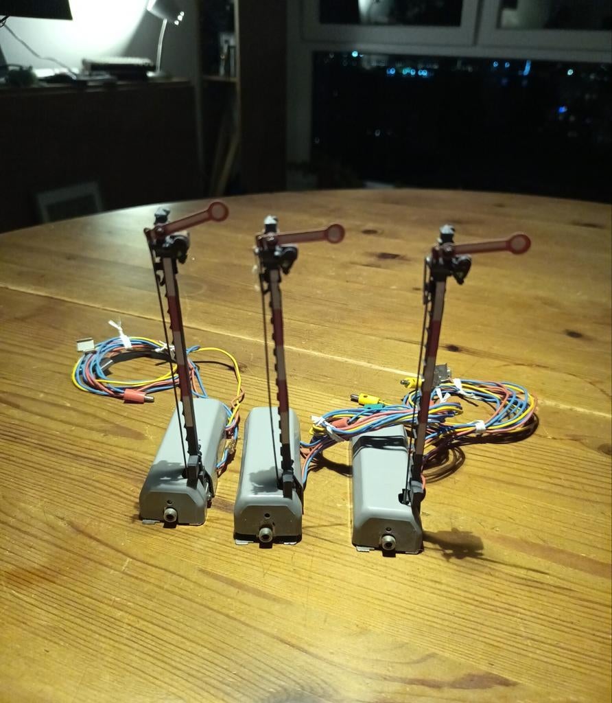 Märklin elektronische seinpalen 3x, Wisselstroom, Overige typen, Ophalen of Verzenden, Zo goed als nieuw