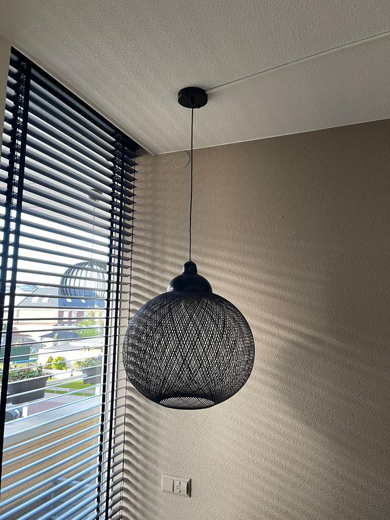 Moooi Non Random hanglamp - Zwart, D48, Huis en Inrichting, Lampen | Hanglampen, Ophalen, Zo goed als nieuw, Kunststof, 75 cm of meer