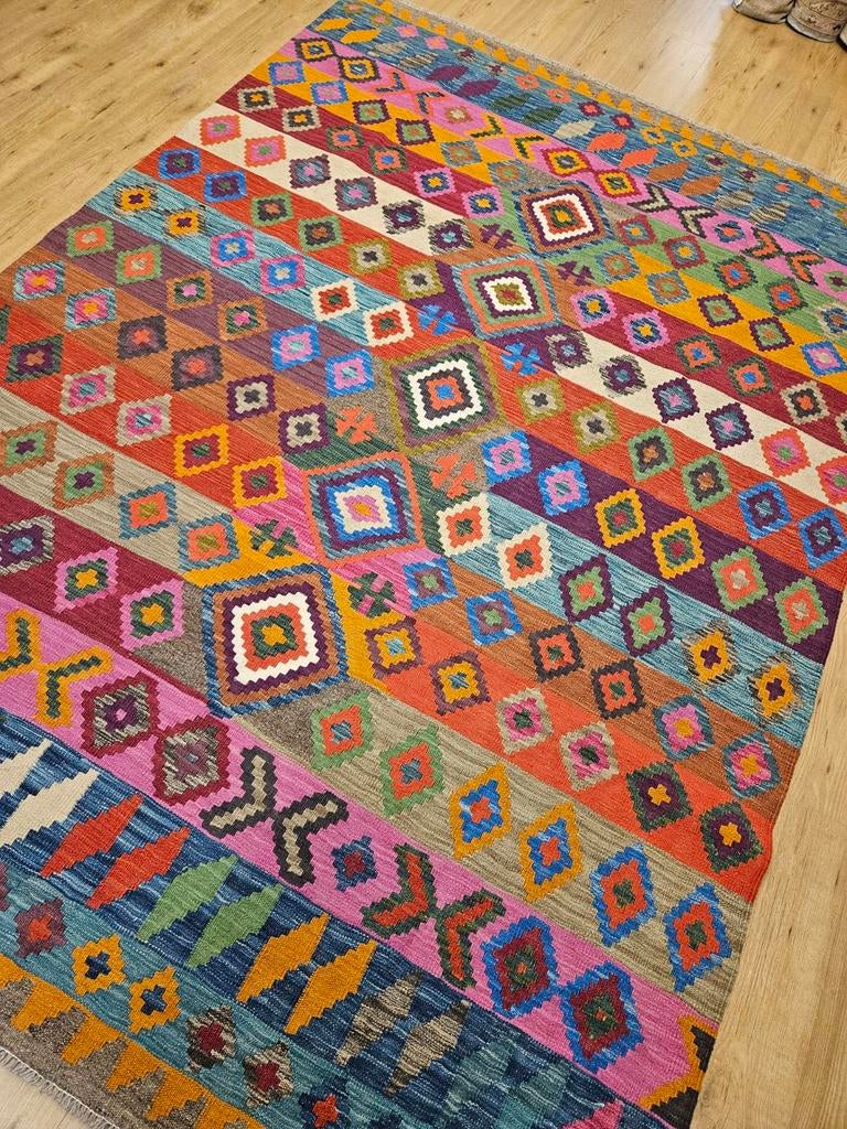 Handgeweven oosterse wollen kelim 252x176, Info@SlatsAntiek.nl, Crème, 150 tot 200 cm, Vof Slats Antiek