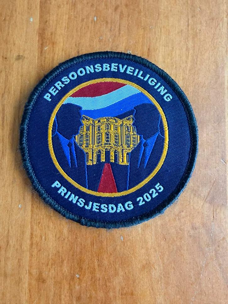 Badges Justitie, DV&O, DKDB - Diverse Dienst Emblemen, Verzamelen, Militaria | Algemeen, Overige soorten, Embleem of Badge, Nederland