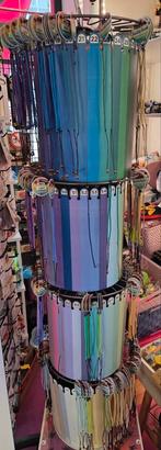 50x Verstelbare Schelpen Kraaltjes Armbandjes/Enkelbandjes, Ophalen of Verzenden