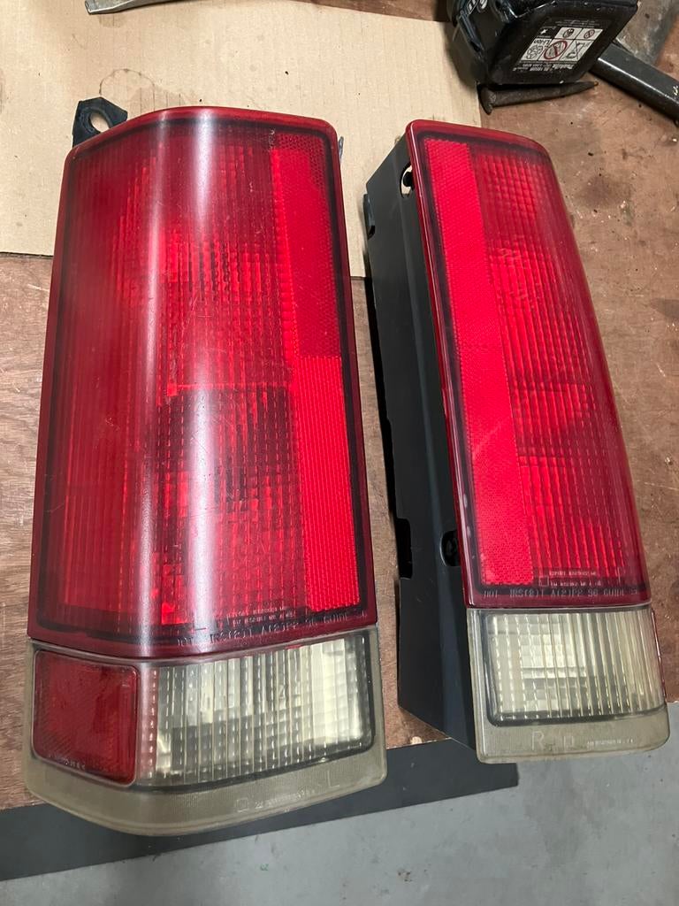 Chevrolet- Gmc express achterlichten 1996, Auto-onderdelen, Verlichting, Ophalen of Verzenden, Gebruikt, Chevrolet