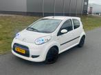 Citroën C1 1.0i 68PK 5D 2012 Wit Airco!Nap!, Voorwielaandrijving, 4 stoelen, C1, Origineel Nederlands