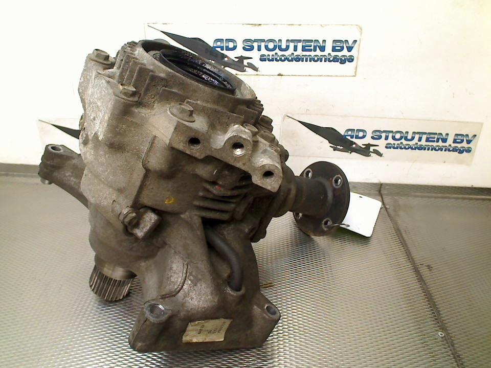 Tussenbak 4X4 Nissan X-Trail (T30) (2001-07/2013-01) 8h513, Gebruikt, Germany@nissan-services.eu, Kronenweg 38, Wesseling 50389, , Duitsland