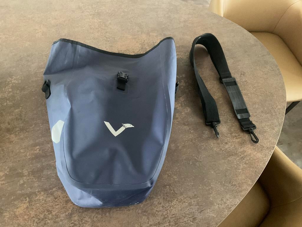 Waterdichte fietstas/ blauw/valk basic, Verzenden, Zo goed als nieuw