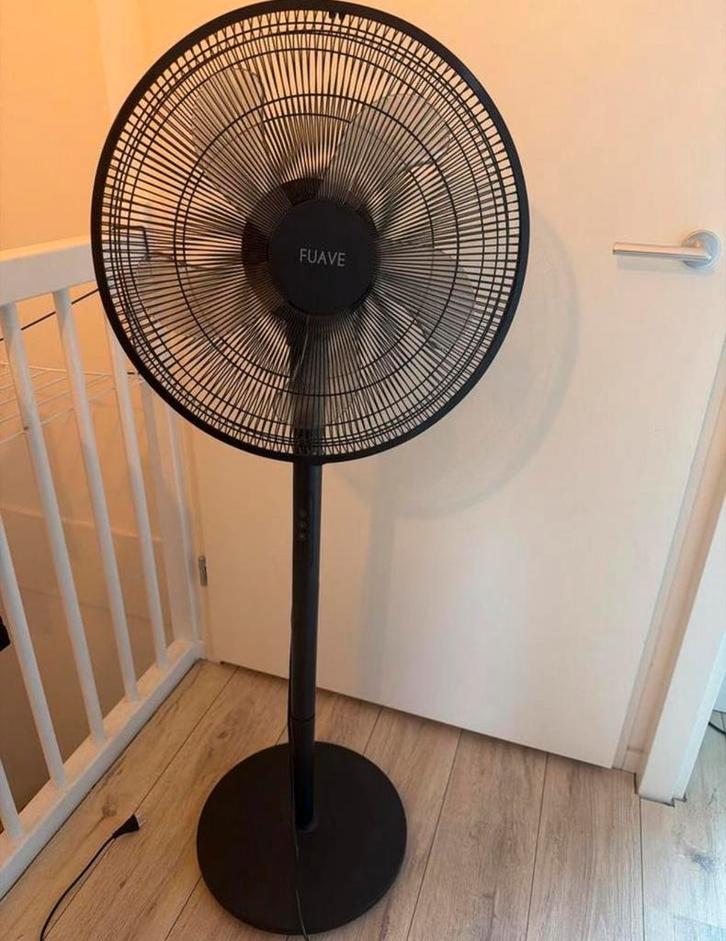 Fuave ventilator - Zo goed als nieuw, Witgoed en Apparatuur, Ventilatoren, Zo goed als nieuw, Statiefventilator, Ventilator met afstandsbediening