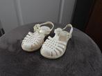 Waterschoenen wit maat 26, Jongen of Meisje, Overige typen, Ophalen of Verzenden, Zo goed als nieuw