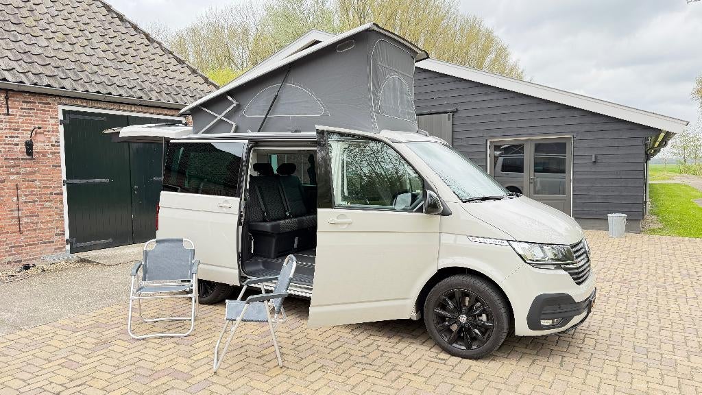 Volkswagen California Beach DSG 204 PK T6 4 Motion, Caravans en Kamperen, Campers, Automaat, Buscamper of Camperbus, Volkswagen