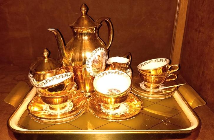 Porseleinen servies Bayreuther Waldsassen Bavaria, Antiek en Kunst, Antiek | Porselein, Ophalen