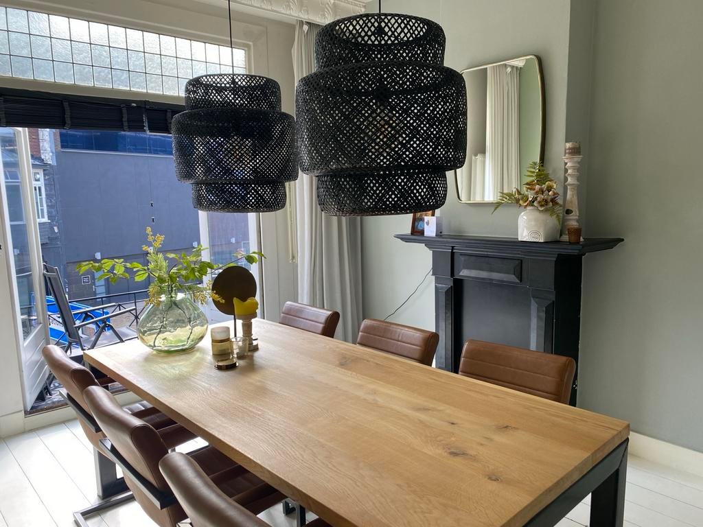 Eikenhouten eettafel met metalen onderstel, Huis en Inrichting, Ophalen, Eikenhout, 200 cm of meer, 50 tot 100 cm